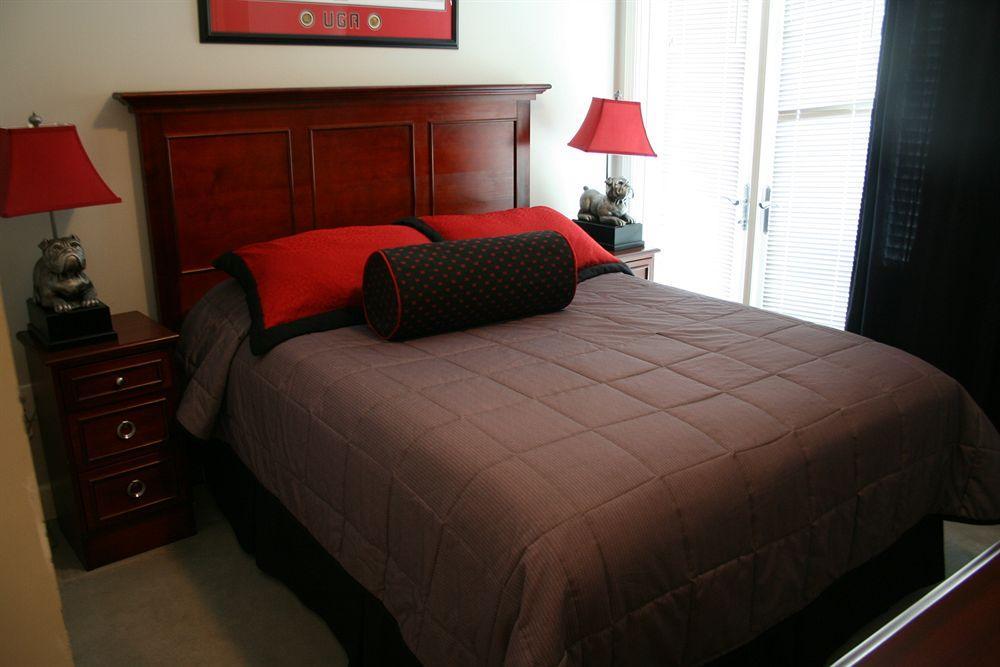 Georgia Gameday Center Hotel Athens Bagian luar foto
